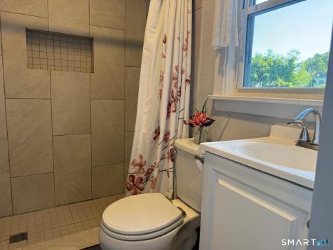 497 High Street Middletown CT 06457