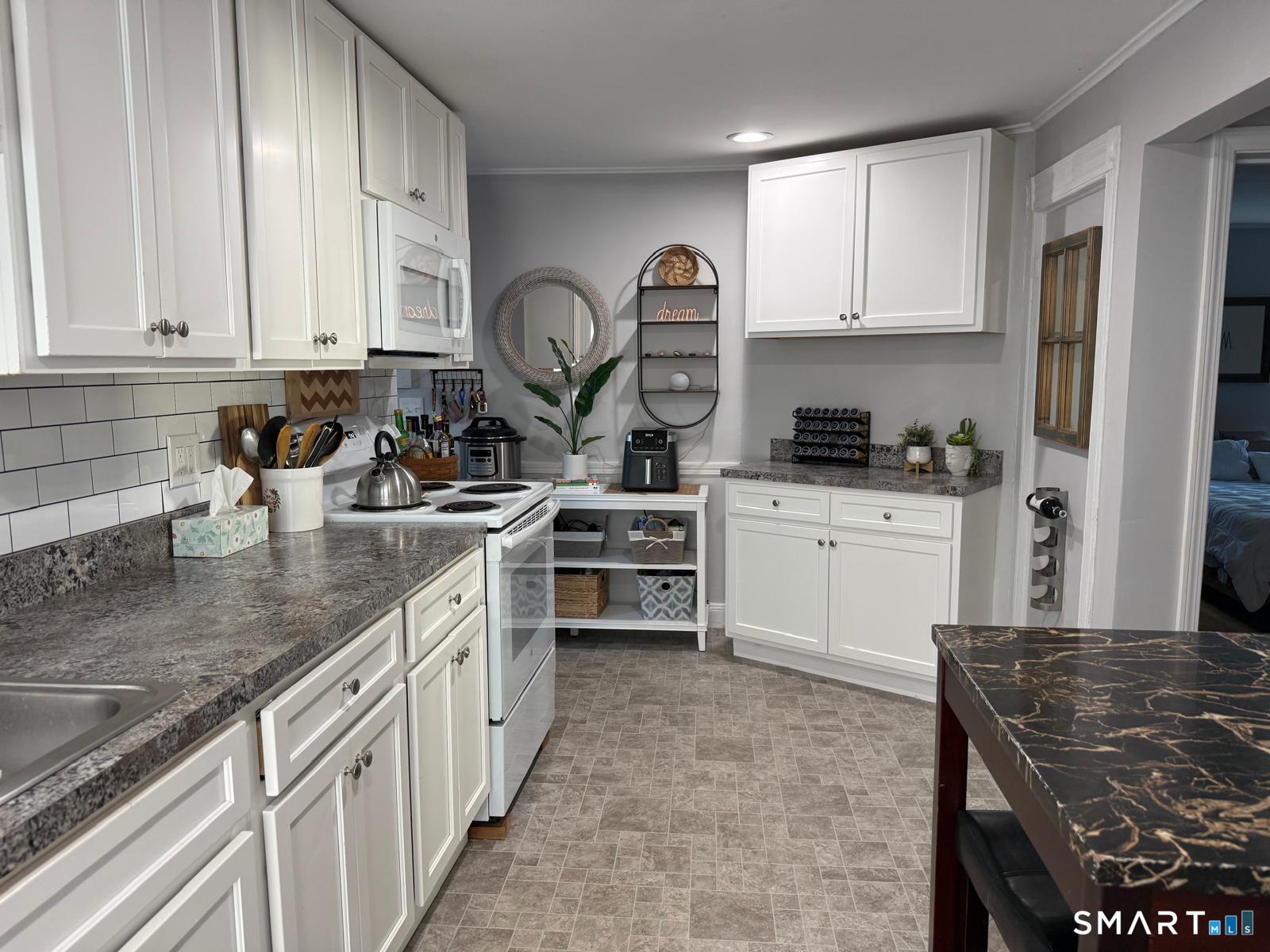 497 High Street Middletown CT 06457