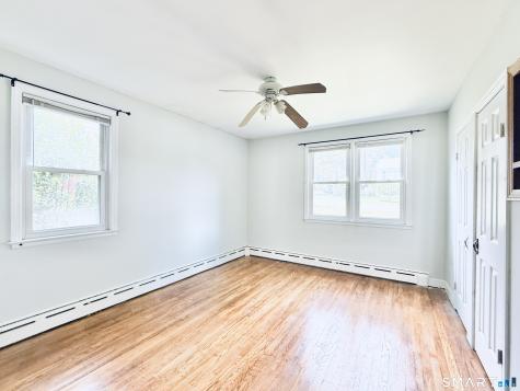 112 Ochsner Place Bridgeport CT 06606