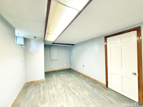 112 Ochsner Place Bridgeport CT 06606