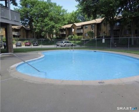 5 Riverview Drive Bridgeport CT 06606