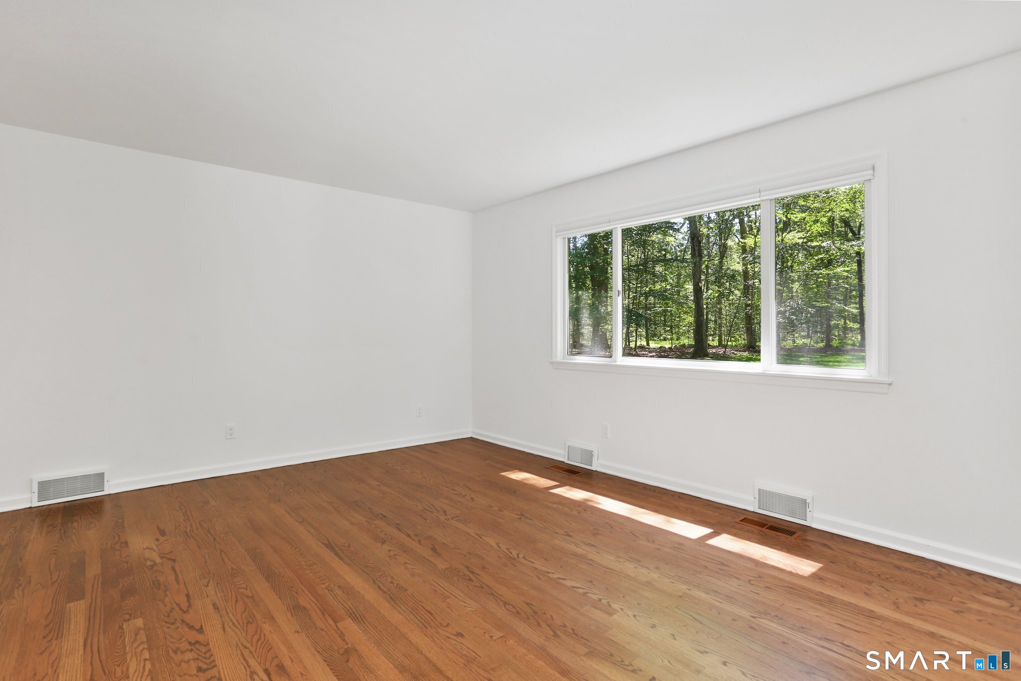 82 Rilling Ridge New Canaan CT 06840