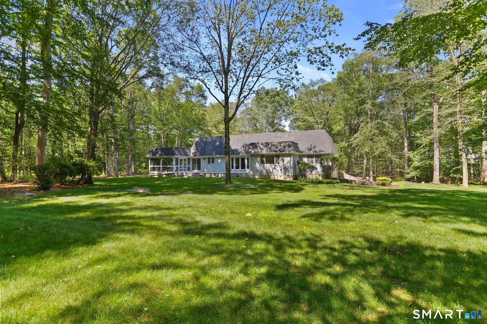 82 Rilling Ridge New Canaan CT 06840