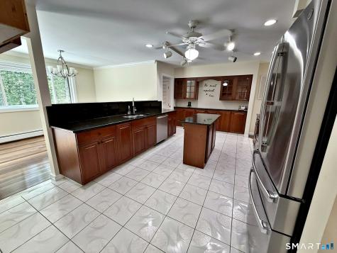 93 Pisgah Road Oxford CT 06478