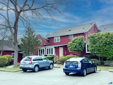25 Saugatuck Avenue Westport CT 06880