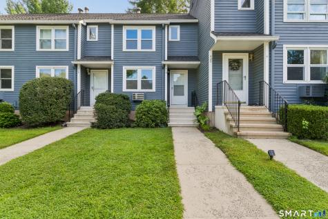 418 Greens Loop Cheshire CT 06410