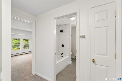 418 Greens Loop Cheshire CT 06410