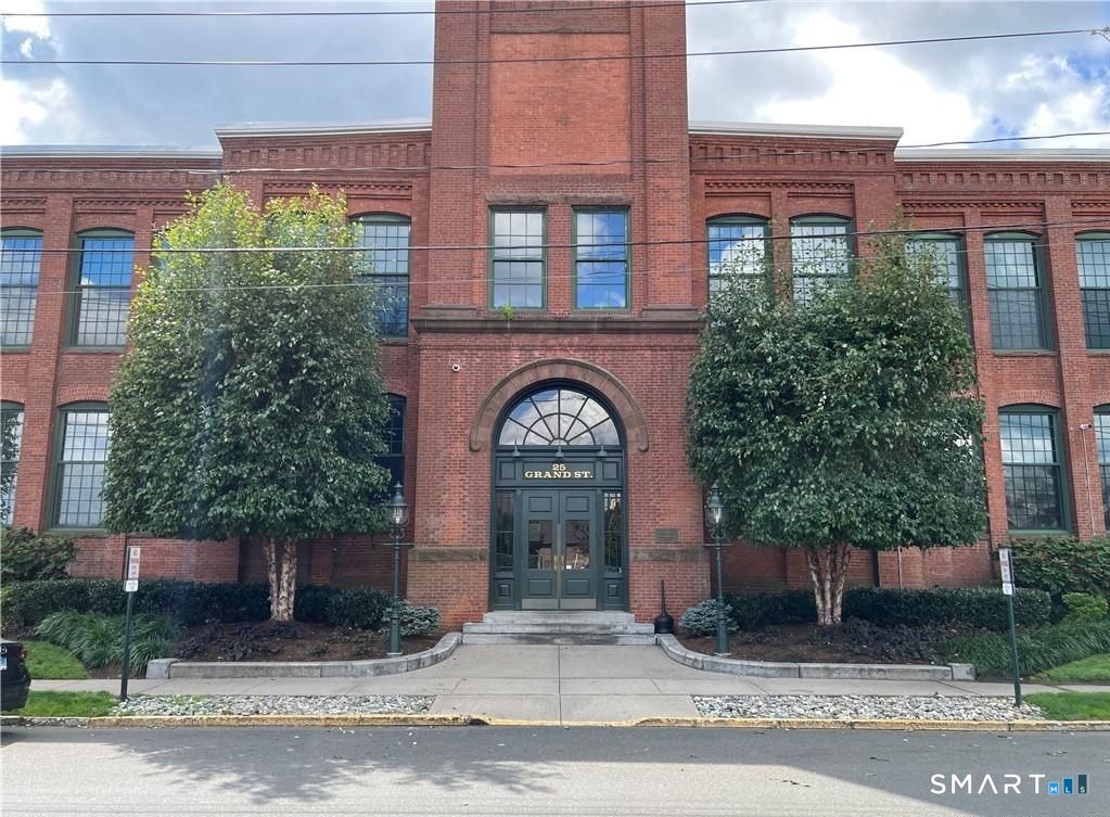 25 Grand Street Norwalk CT 06851