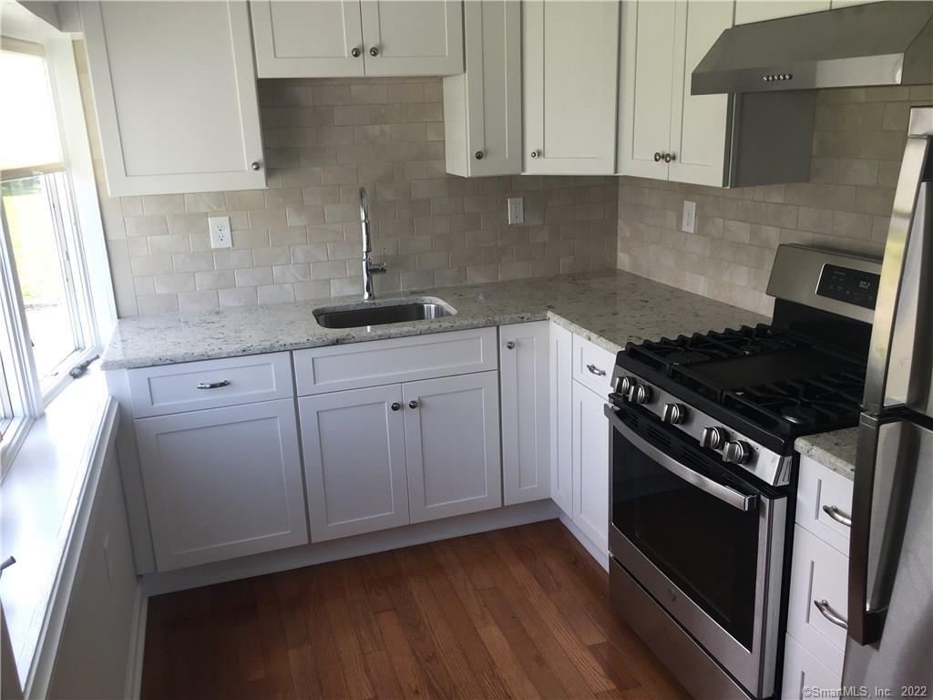 2 Waverly Park Road Branford CT 06405