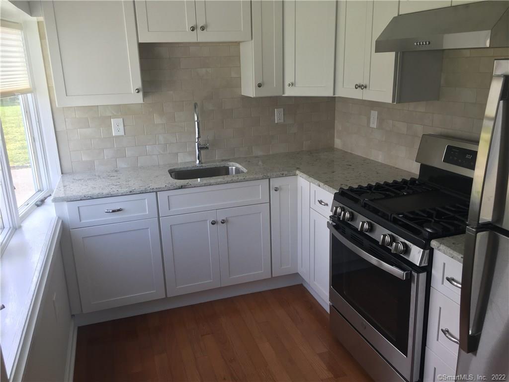 2 Waverly Park Road Branford CT 06405