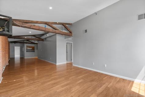 196 Crown Street New Haven CT 06510