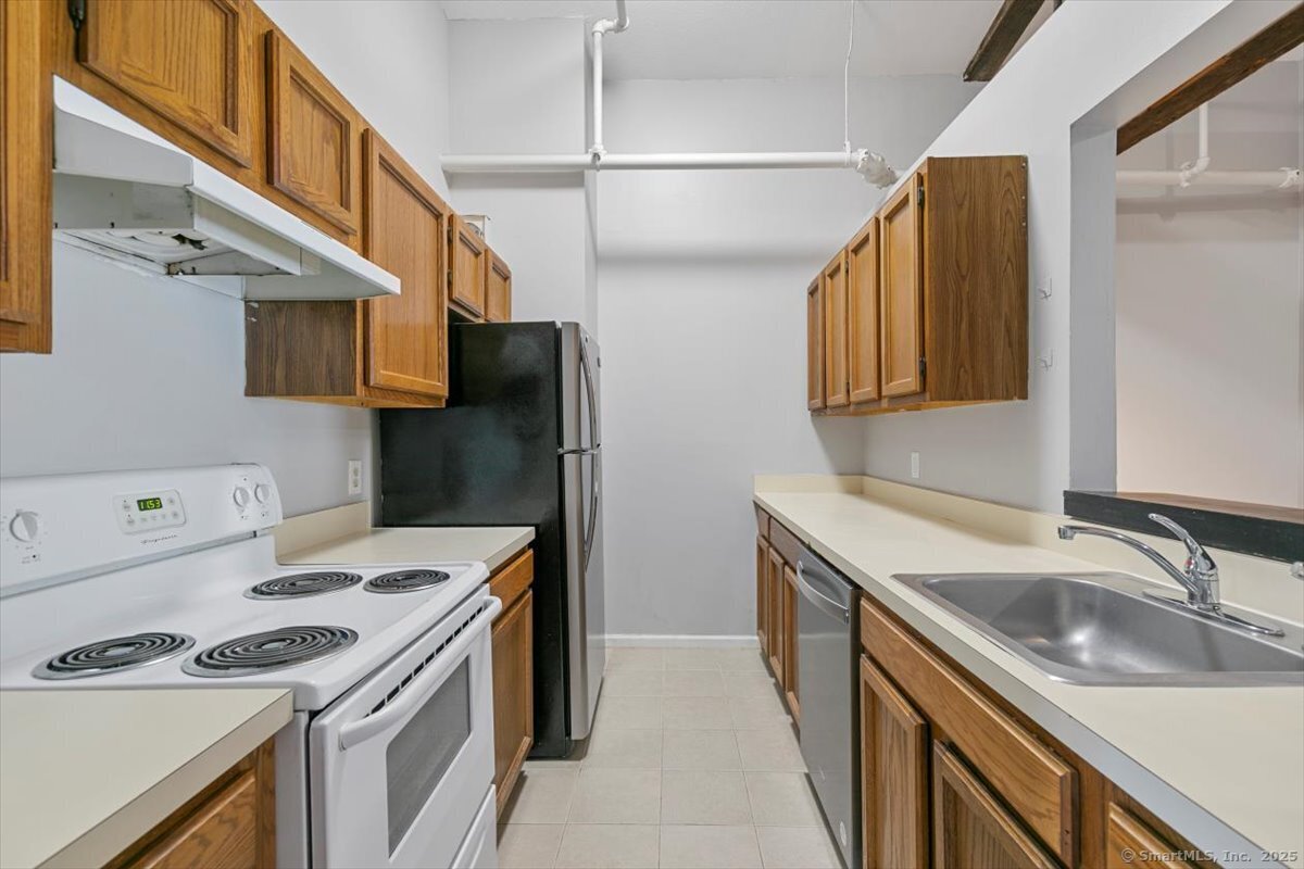 196 Crown Street New Haven CT 06510