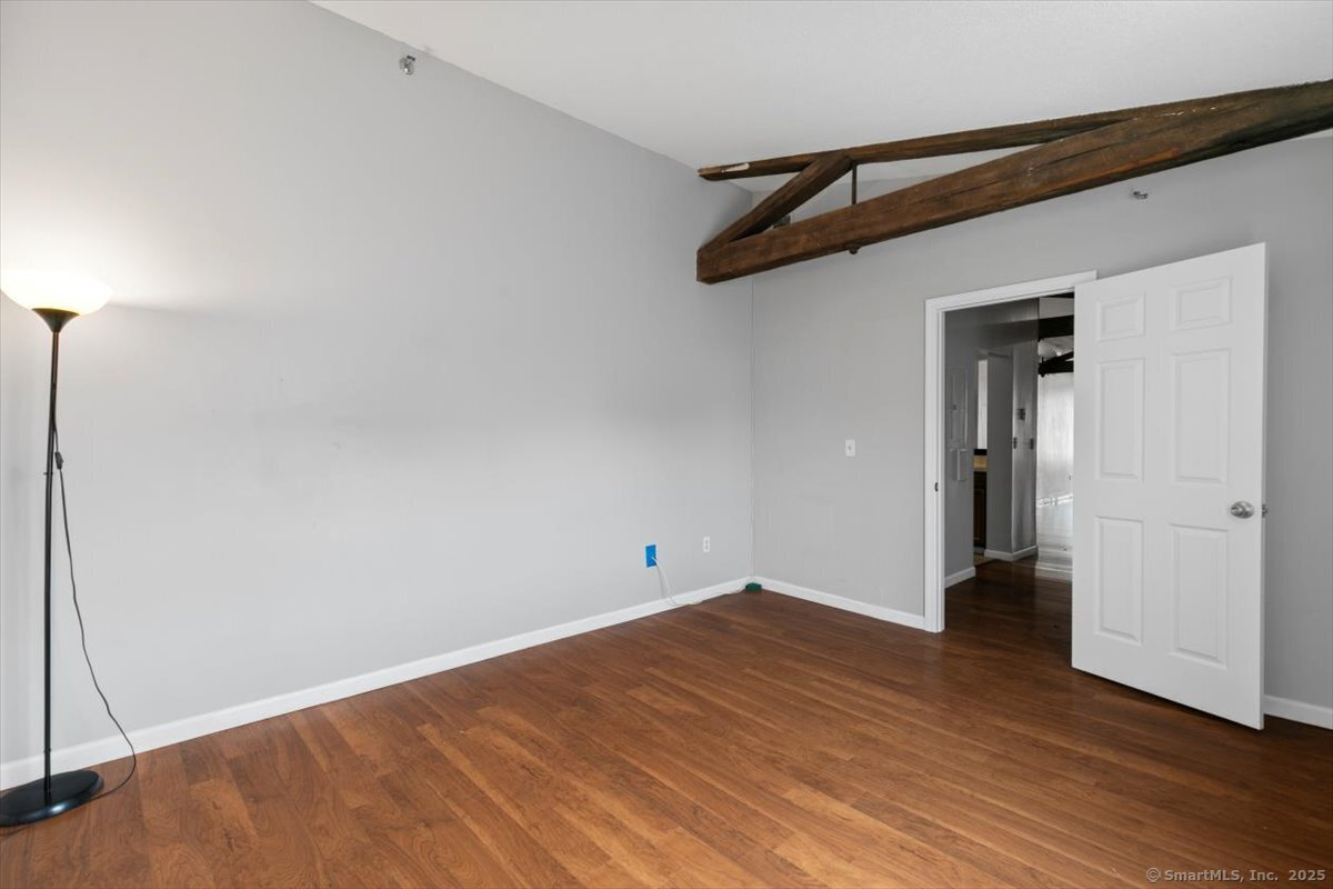 196 Crown Street New Haven CT 06510