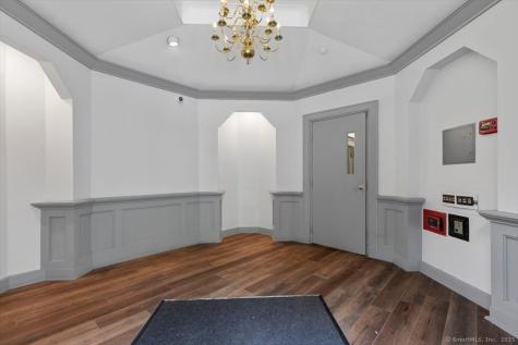196 Crown Street New Haven CT 06510