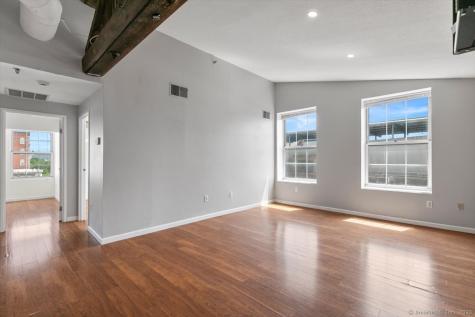 196 Crown Street New Haven CT 06510