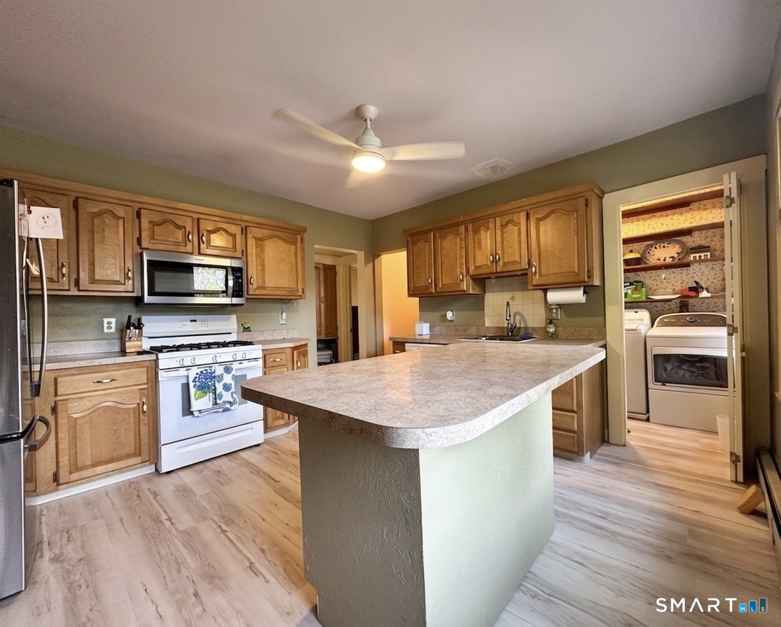 47 Bigelow Street Manchester CT 06040