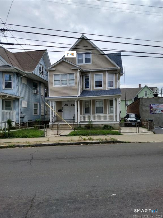 Bridgeport CT, 702 Connecticut Avenue, Unit 3