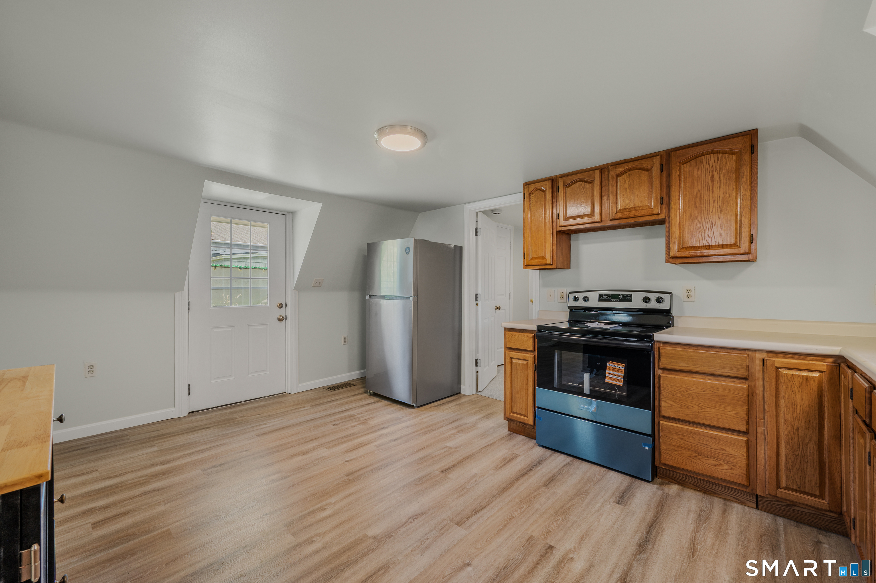 17 Sylvester Street Norwich CT 06360