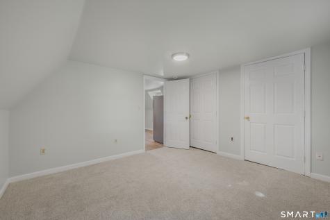 17 Sylvester Street Norwich CT 06360