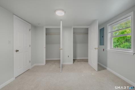 17 Sylvester Street Norwich CT 06360