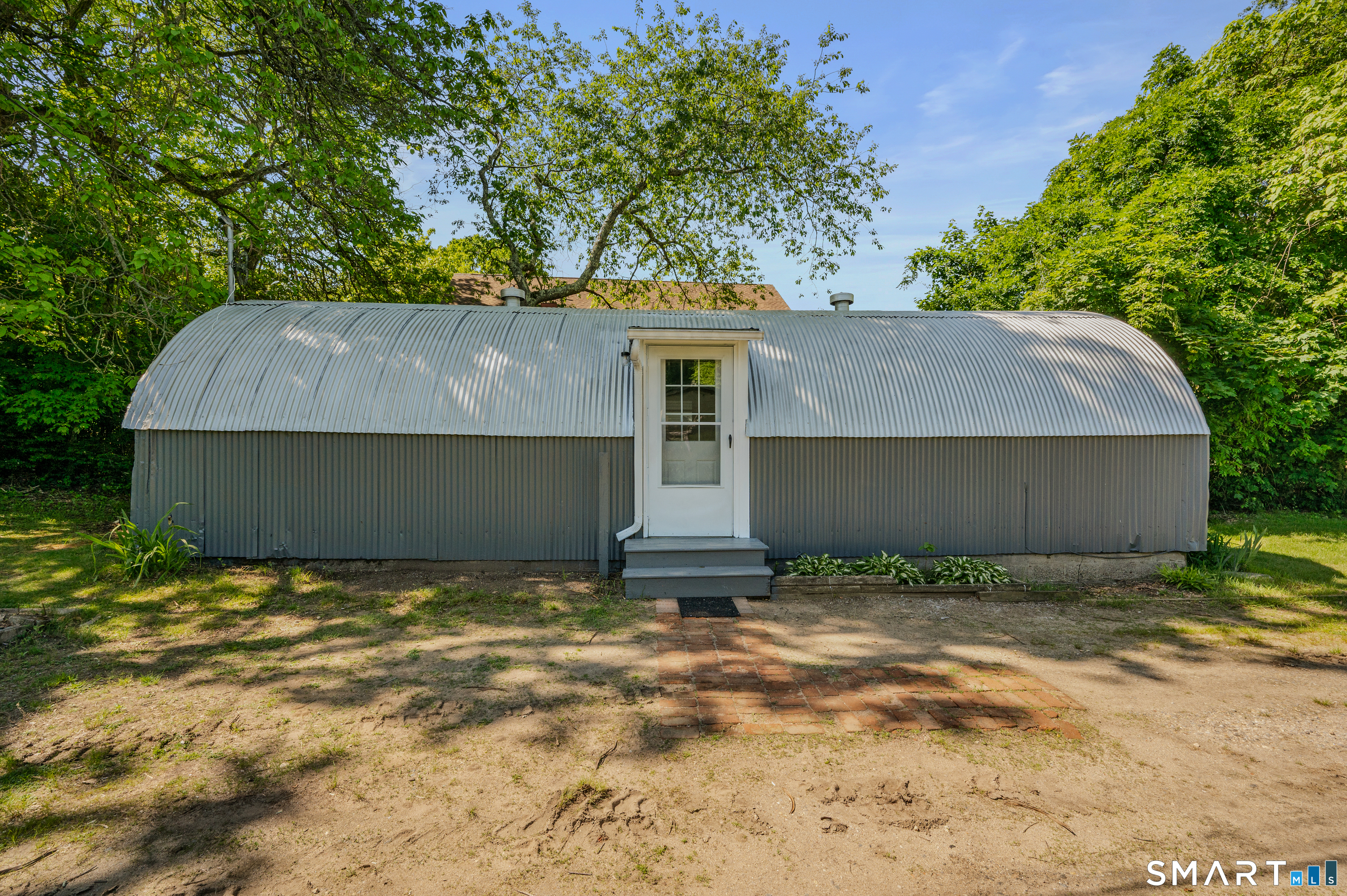 17 Sylvester Street Norwich CT 06360