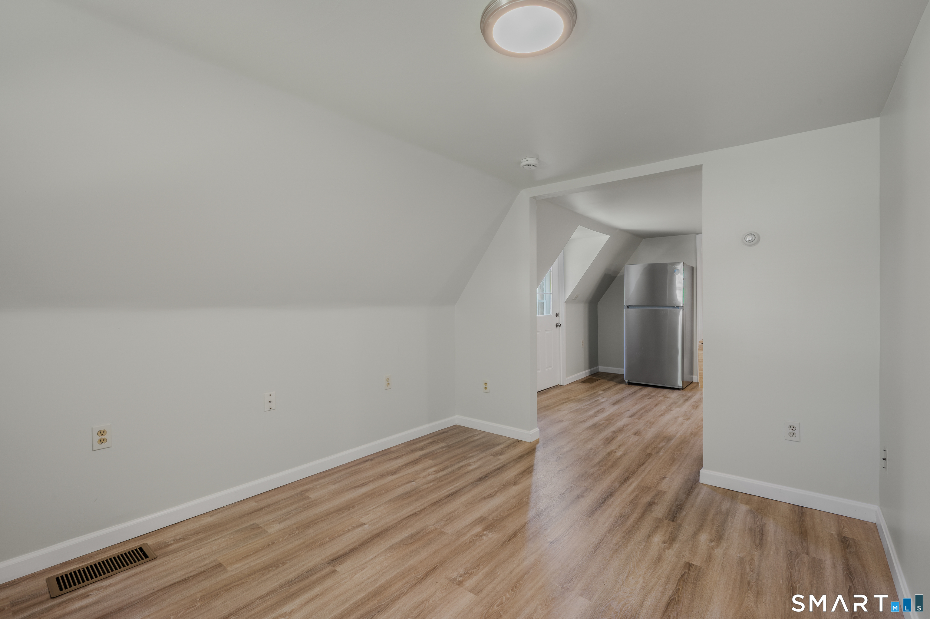 17 Sylvester Street Norwich CT 06360