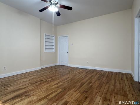 262 Lloyd Street New Haven CT 06513