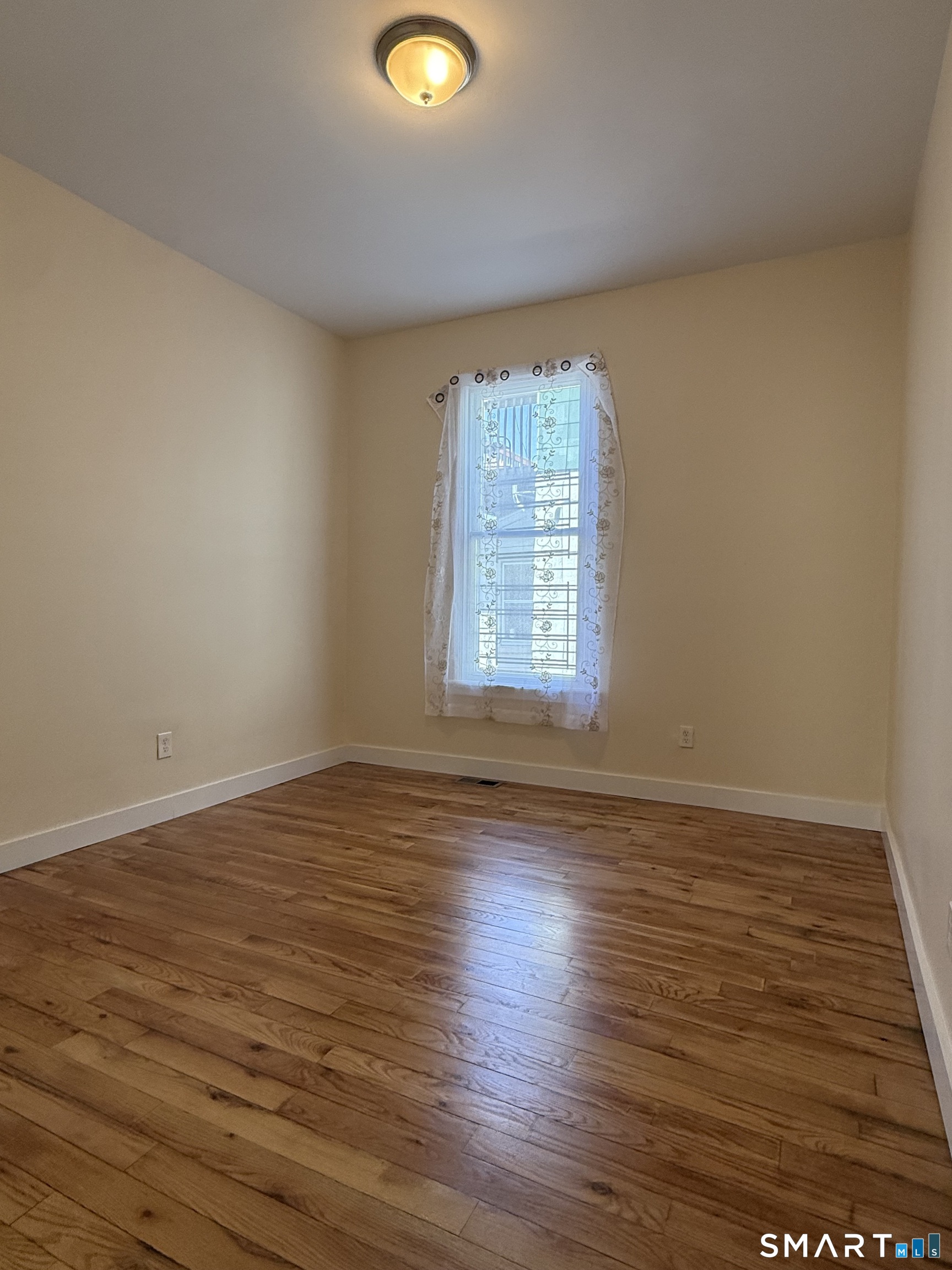 262 Lloyd Street New Haven CT 06513