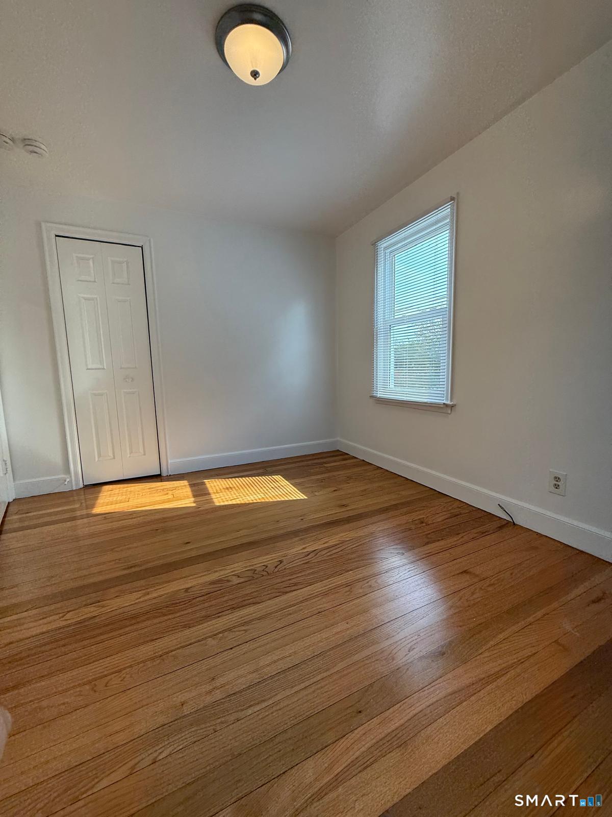 548 Queen Street Bridgeport CT 06606