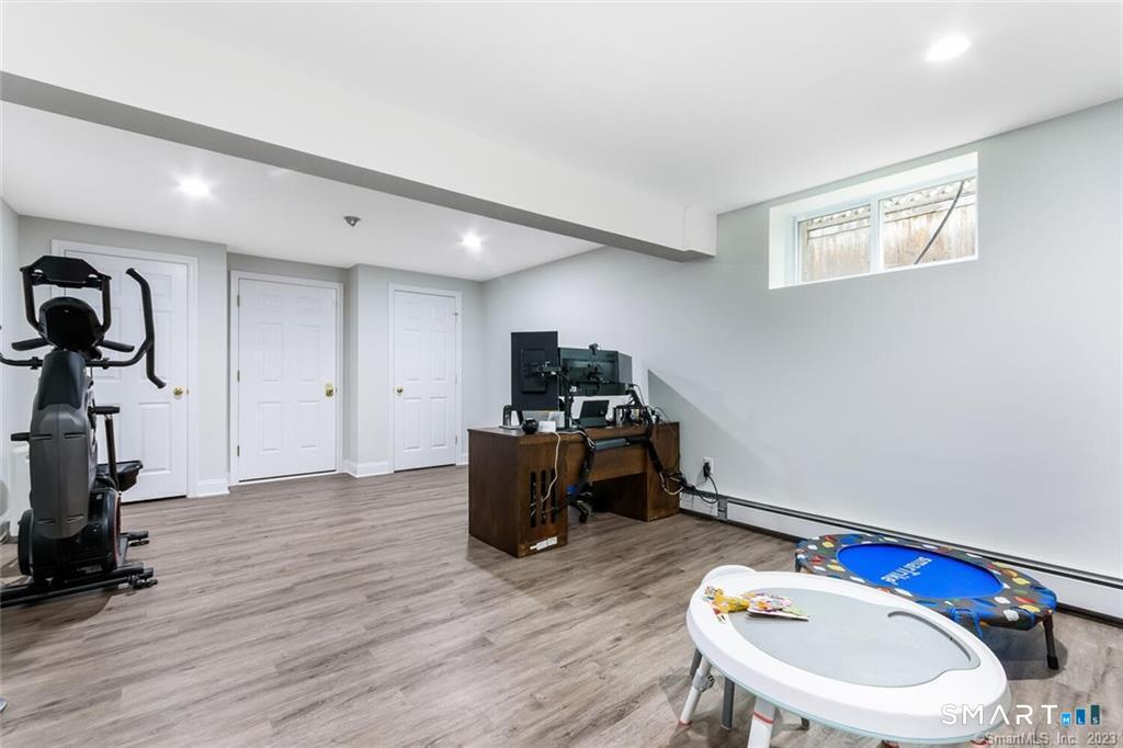 89 Noroton Avenue Darien CT 06820