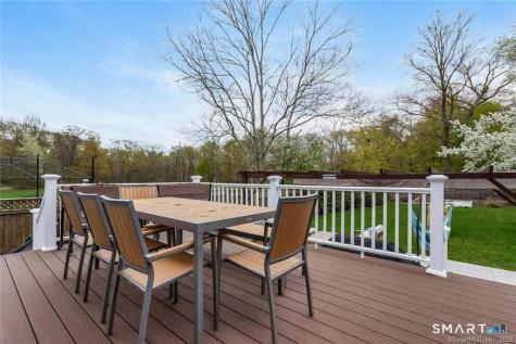 89 Noroton Avenue Darien CT 06820