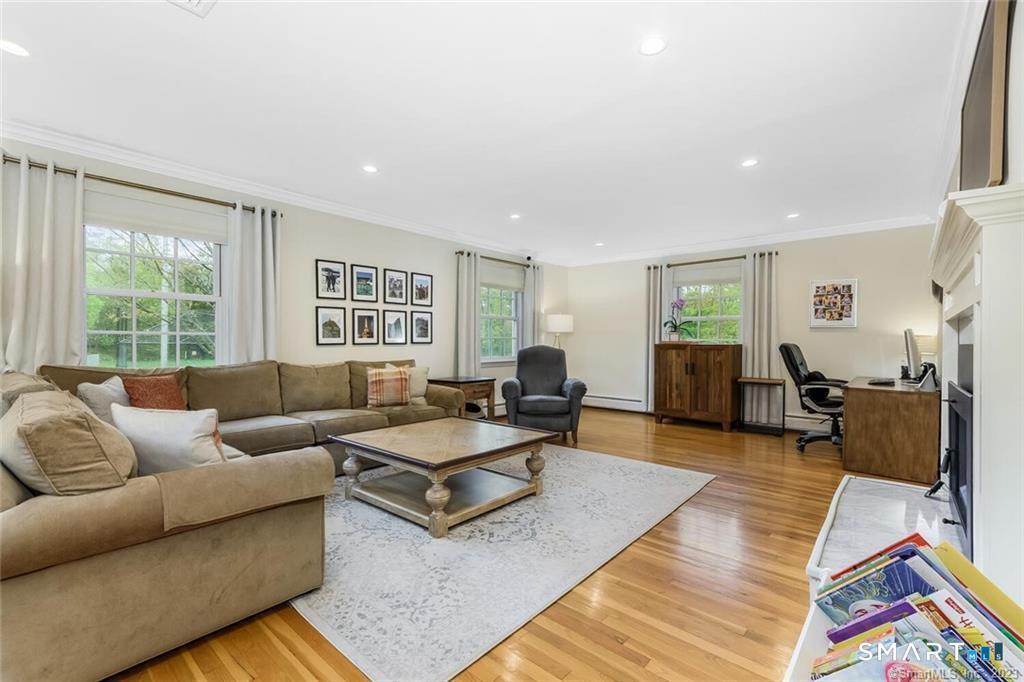 89 Noroton Avenue Darien CT 06820
