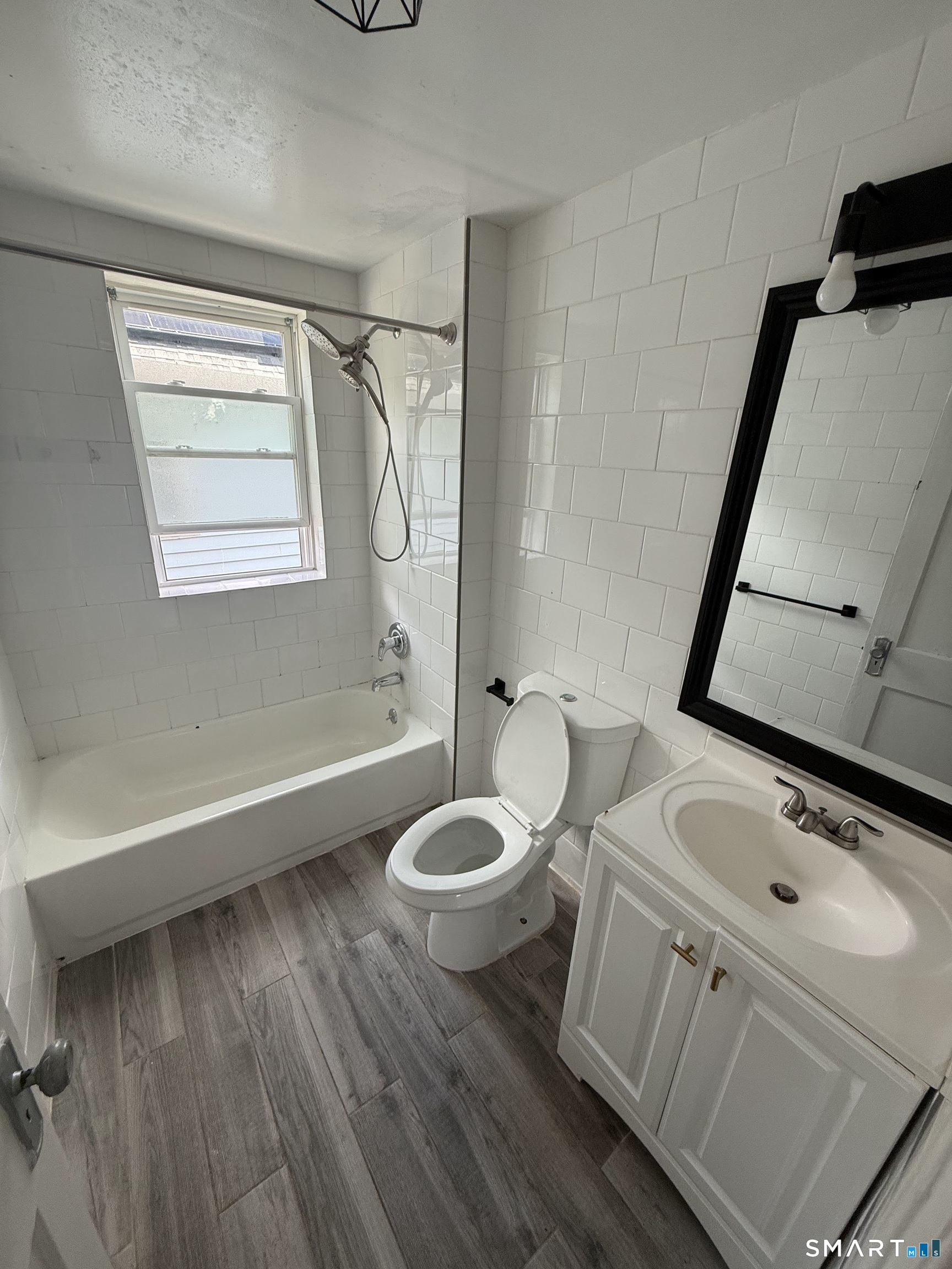 610 Hawley Avenue Bridgeport CT 06606