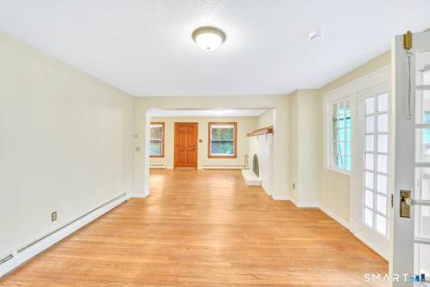 616 Willow Street Waterbury CT 06710