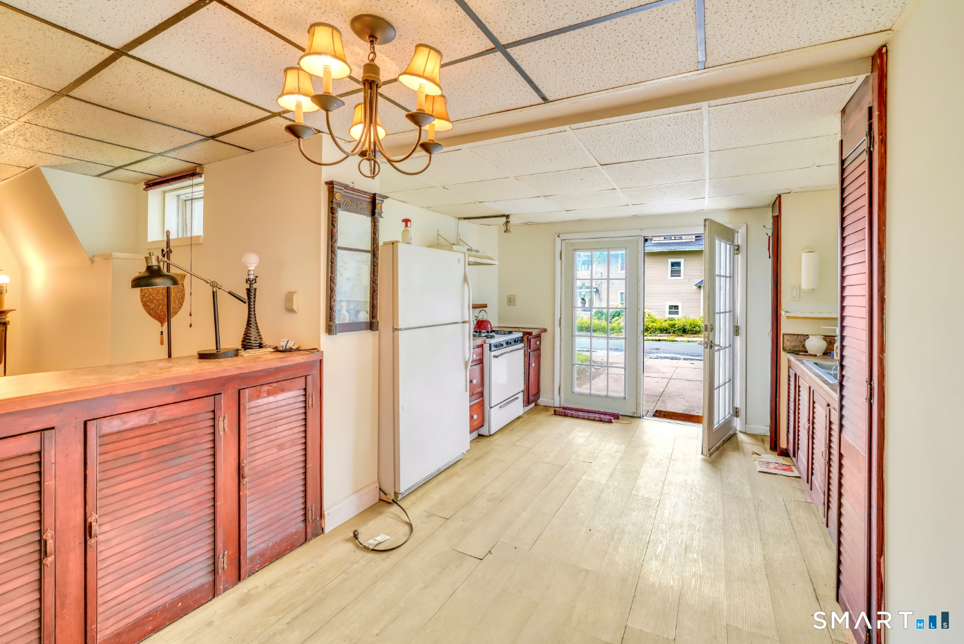 616 Willow Street Waterbury CT 06710
