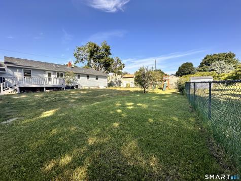 23 Robin Road West Haven CT 06516