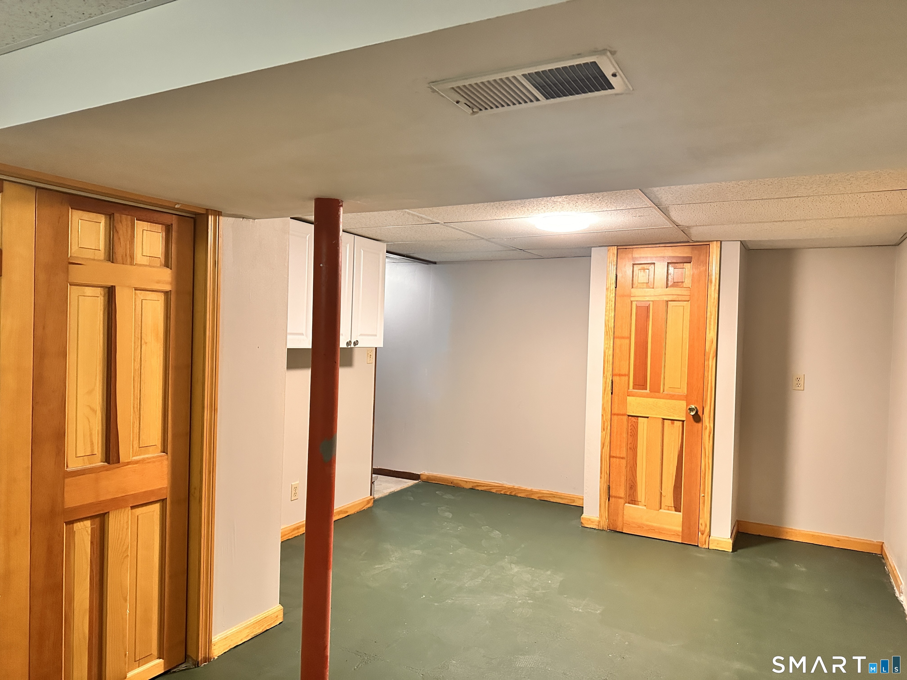 23 Robin Road West Haven CT 06516