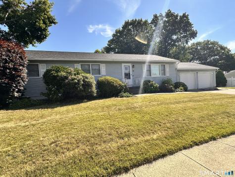 23 Robin Road West Haven CT 06516
