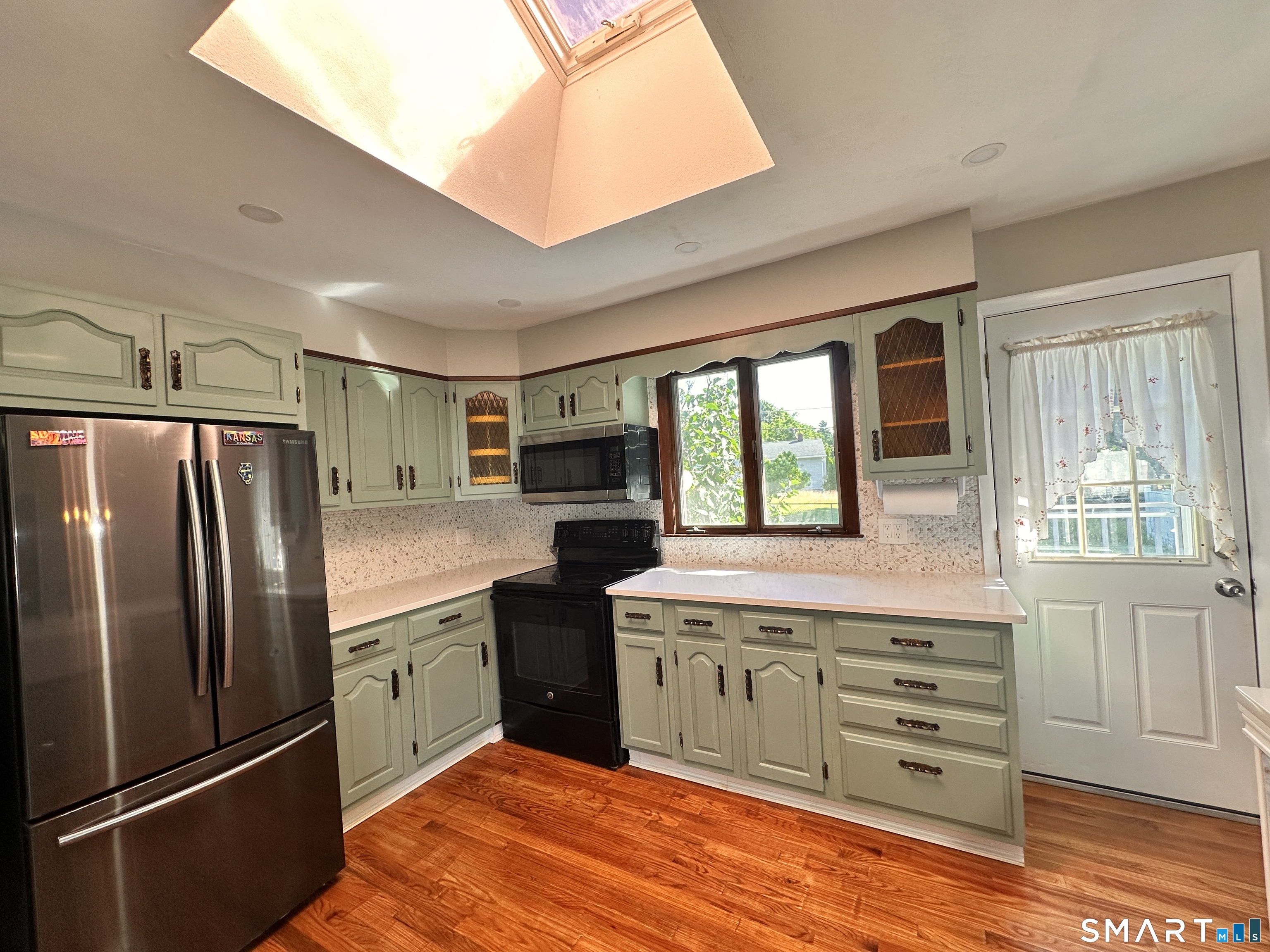 23 Robin Road West Haven CT 06516