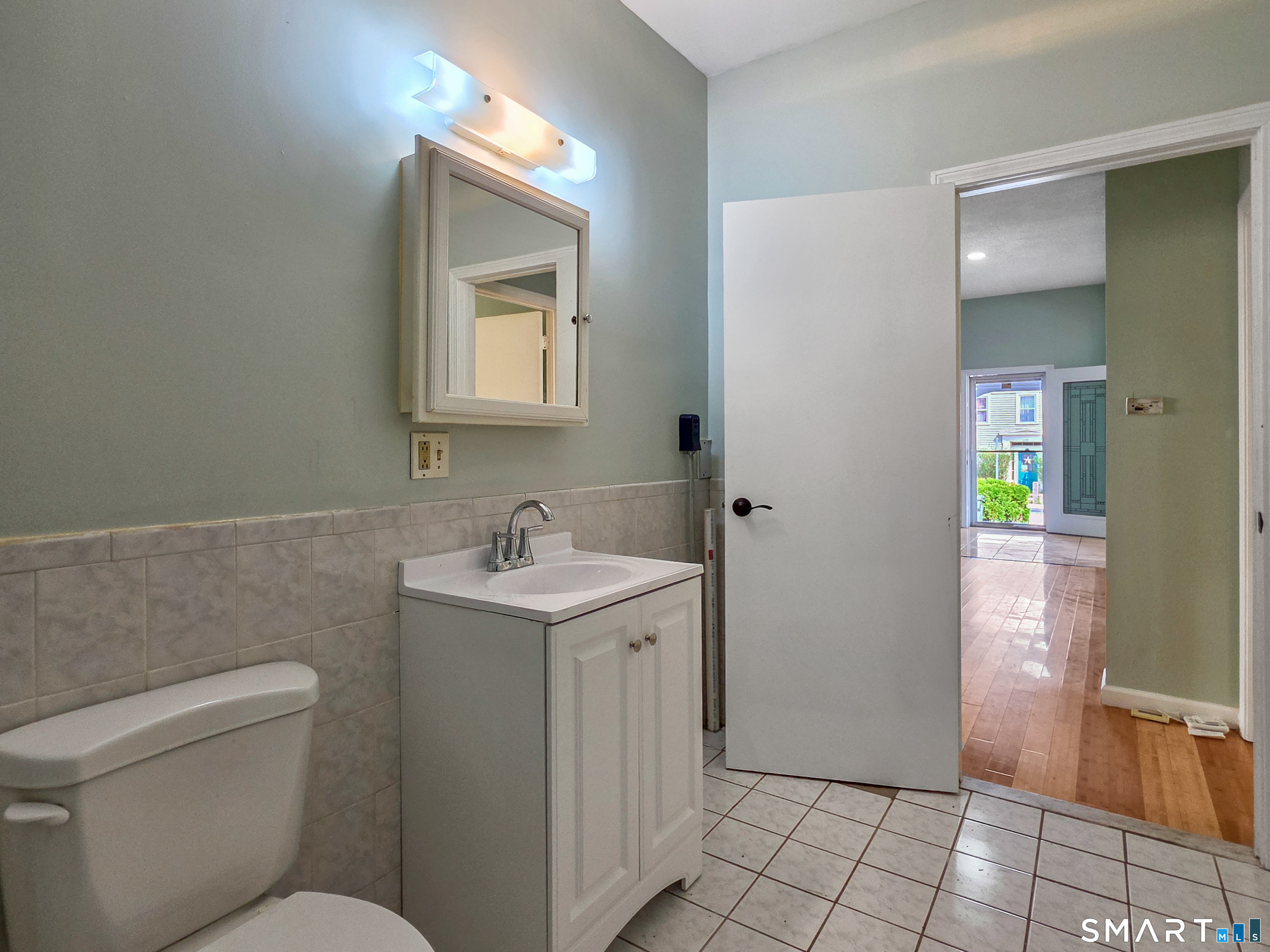 294 Central Avenue Norwich CT 06360