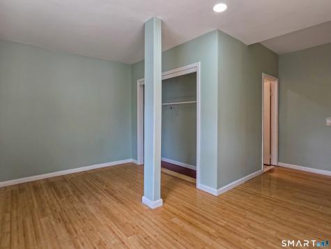 294 Central Avenue Norwich CT 06360