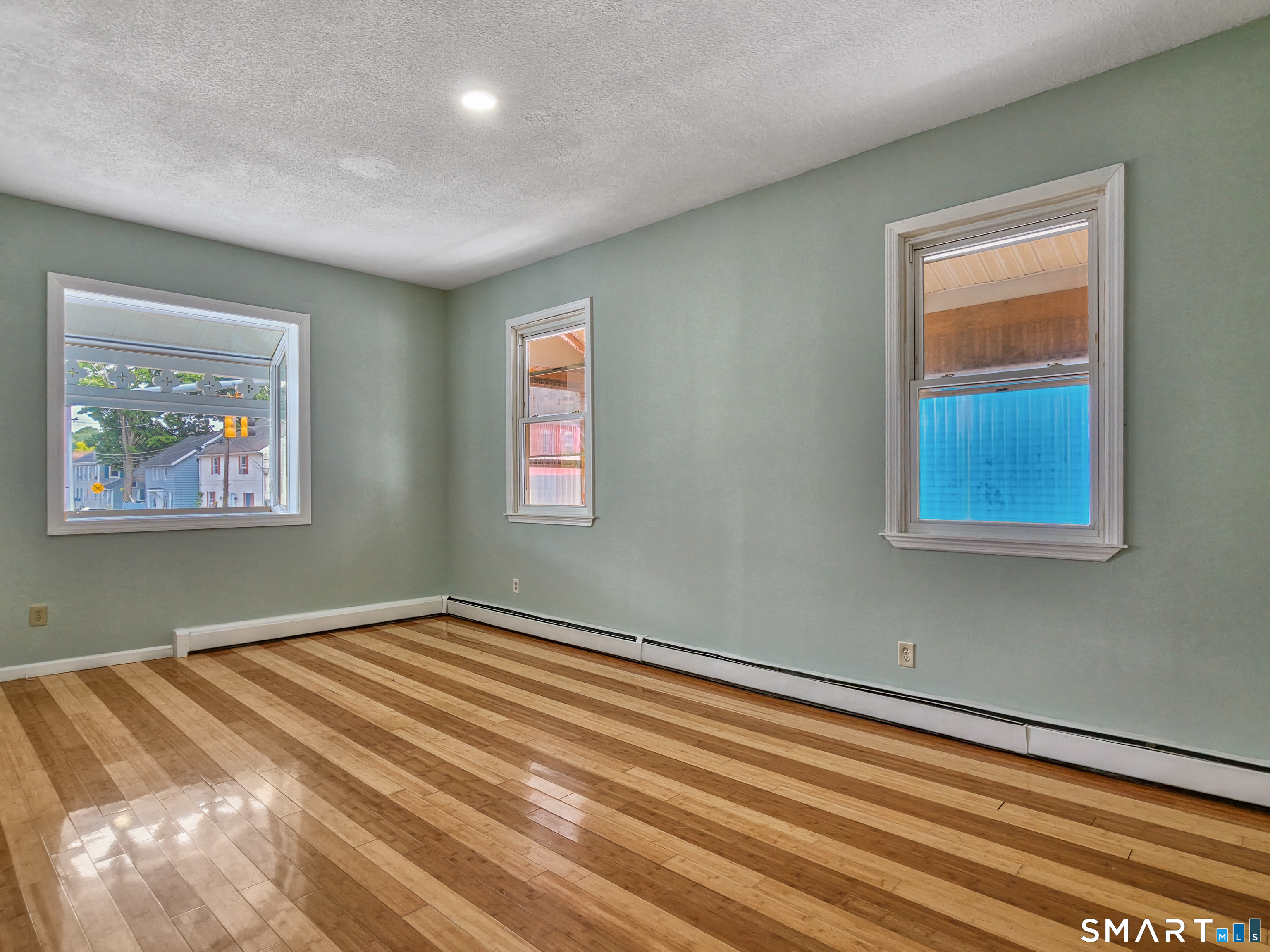 294 Central Avenue Norwich CT 06360