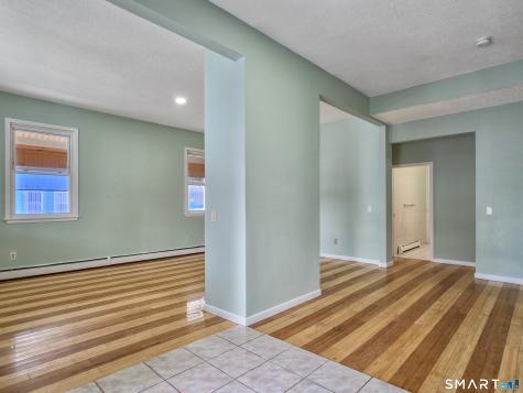 294 Central Avenue Norwich CT 06360