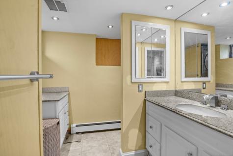 15 Overland Avenue Bridgeport CT 06606
