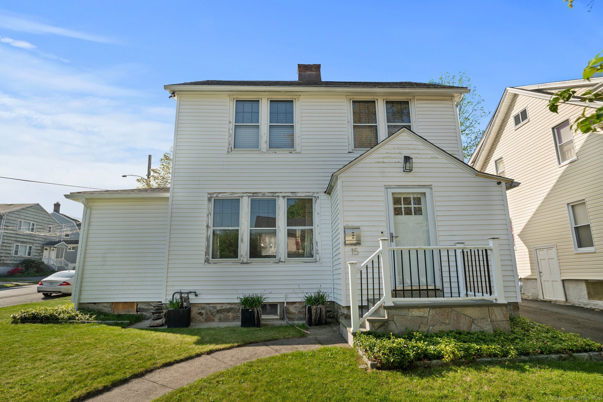 15 Overland Avenue Bridgeport CT 06606