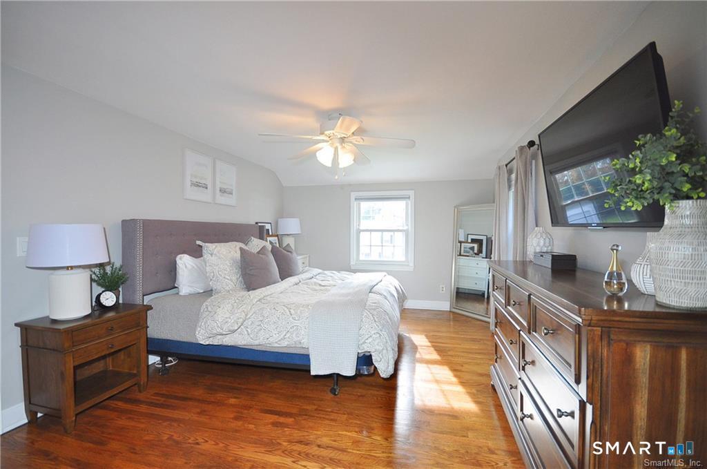 26 Greystone Road West Hartford CT 06107