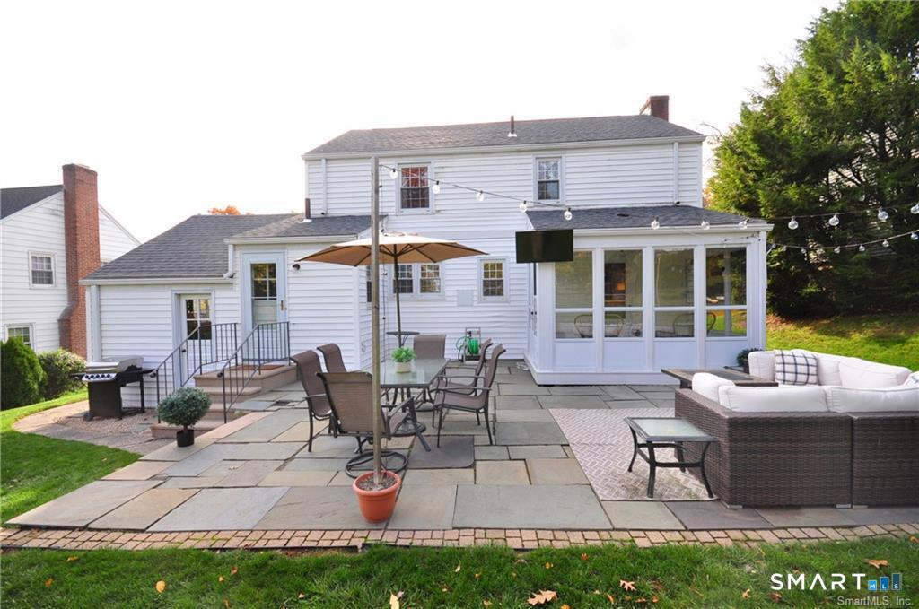 26 Greystone Road West Hartford CT 06107