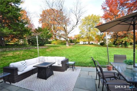 26 Greystone Road West Hartford CT 06107