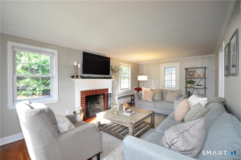 26 Greystone Road West Hartford CT 06107