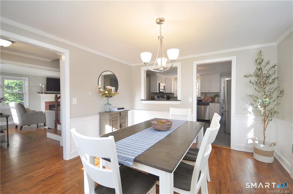 26 Greystone Road West Hartford CT 06107